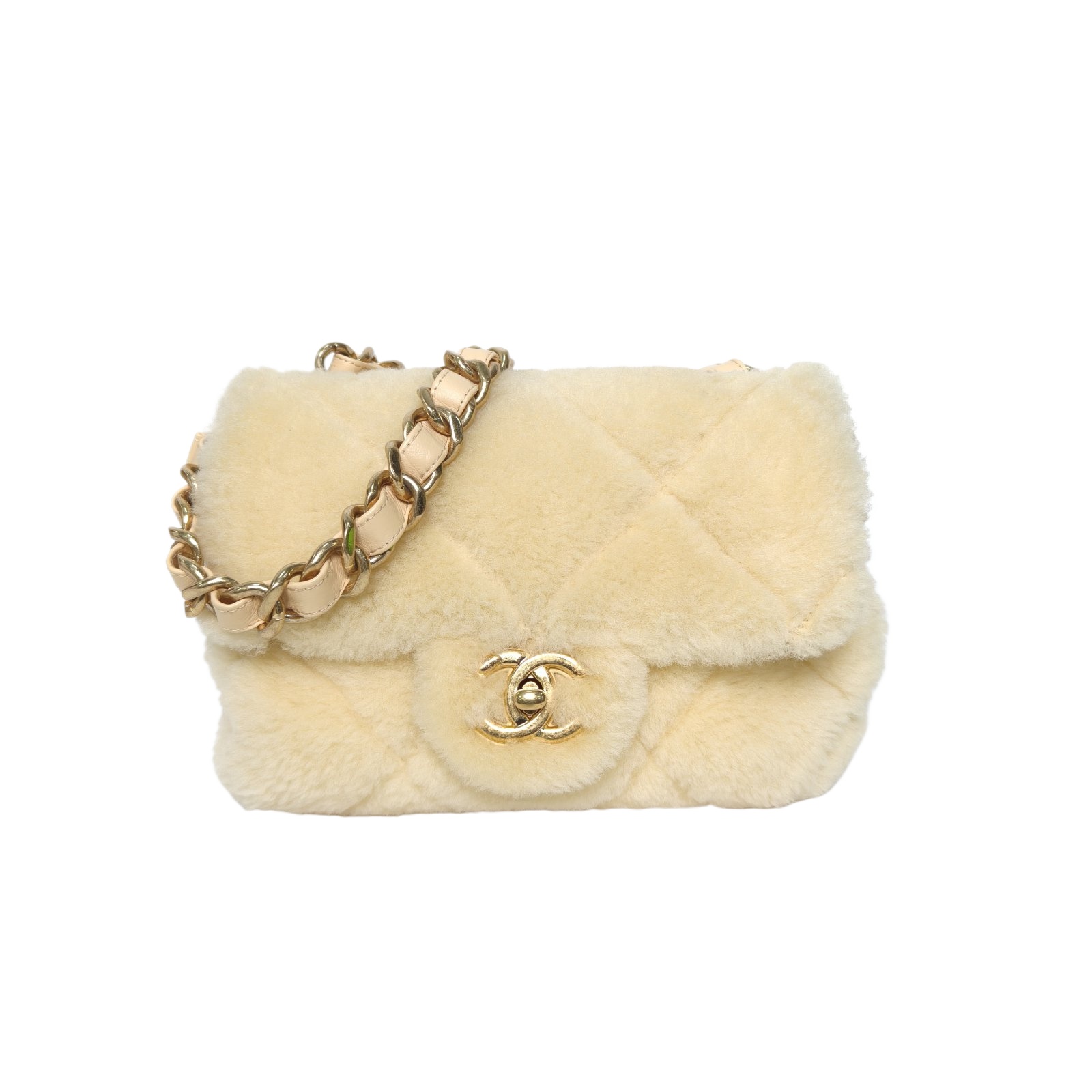 Chanel Classic Flap 22cm in Beige Shearling