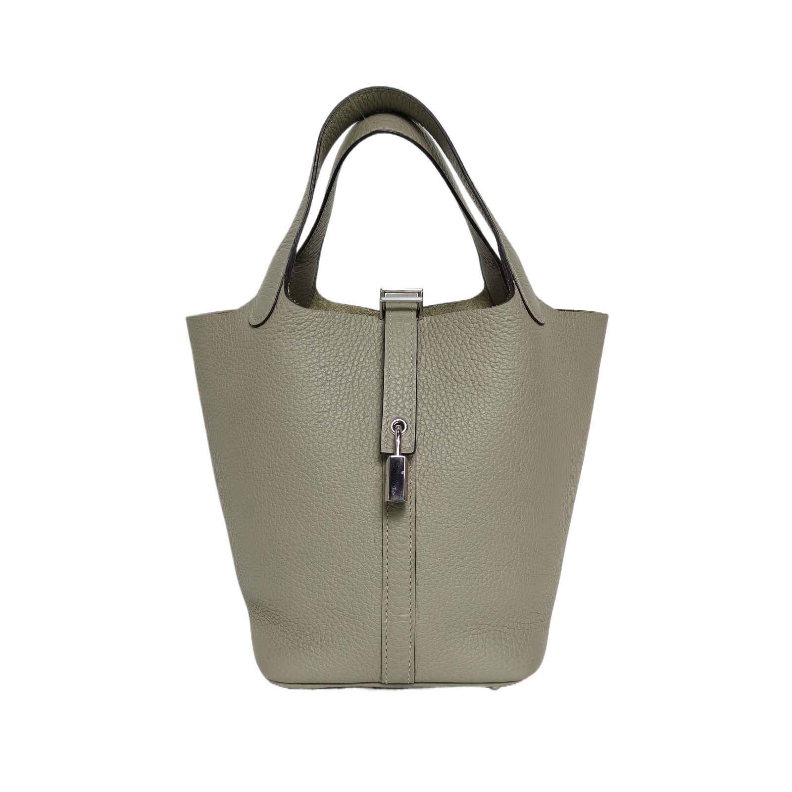 Hermès Picotin 18 Bag in Vert Amande Clemence Leather